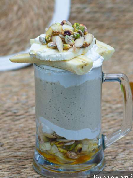 Banana and milk extra