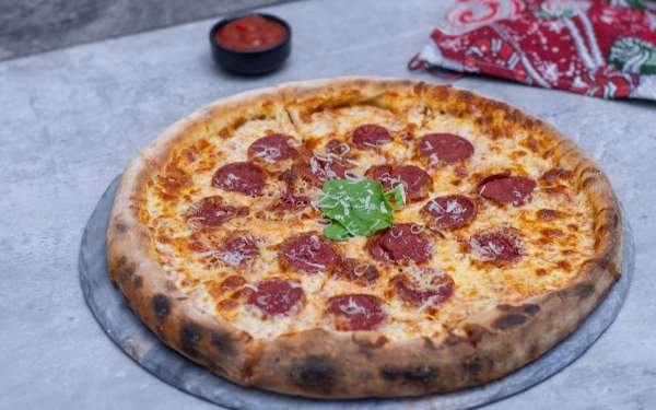 Pepperoni M