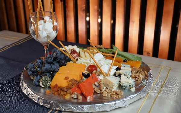 French cheese Patter medium